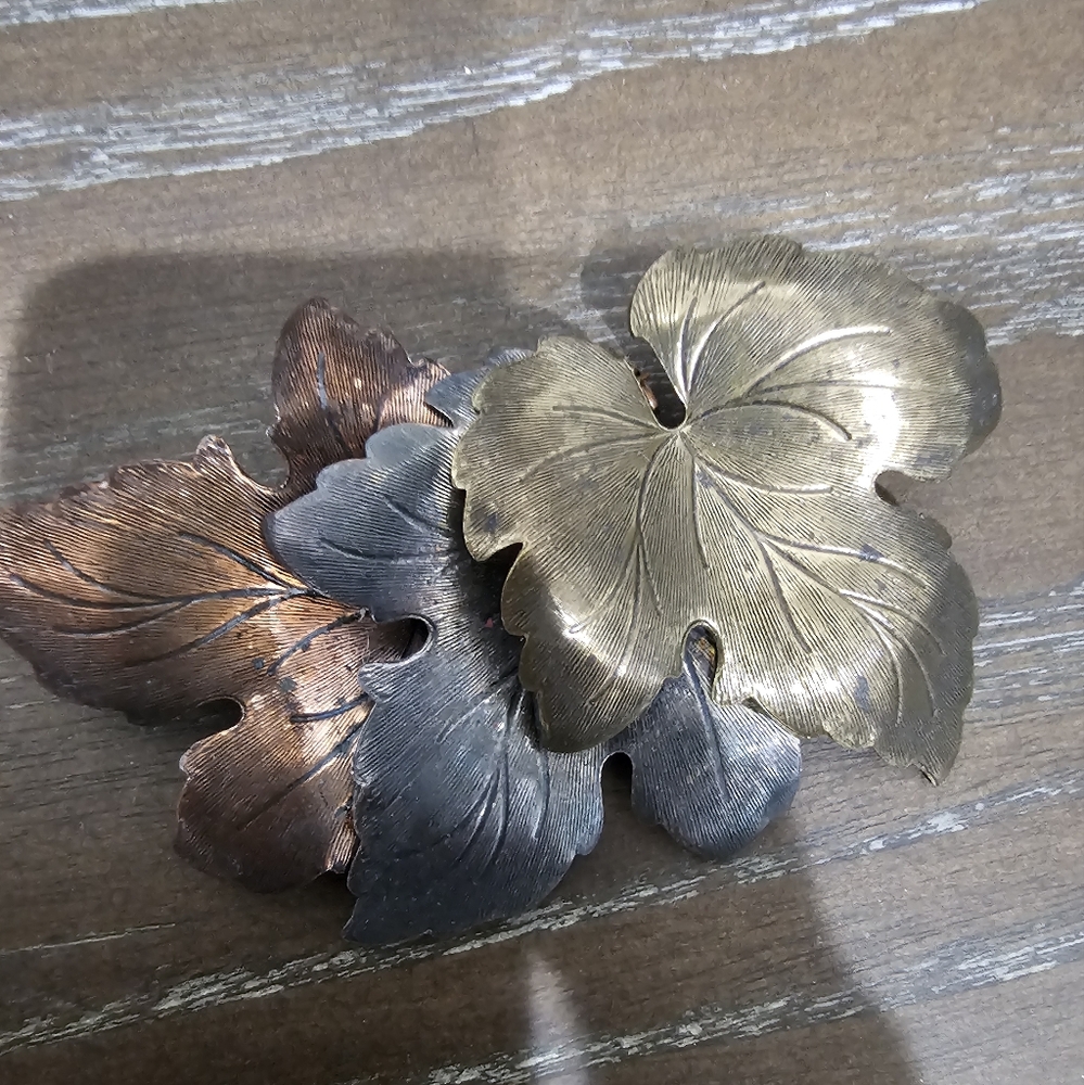 Brooch